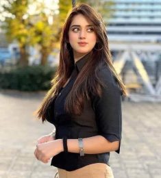 Paula, 31 years old, Straight, Woman, San Salvo, Italy