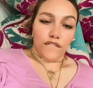 Noor, 18 years old, Qal‘at Bishah, Saudi Arabia
