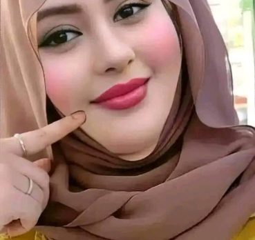 Nawal, 19 years old, Khawr Fakkan, United Arab Emirates