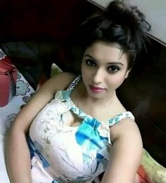 Shahd, 21 years old, Straight, Woman, ‘Afif, Saudi Arabia