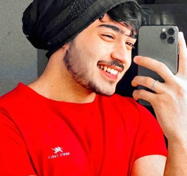 Rasel, 22 years old, Dhaka, Bangladesh